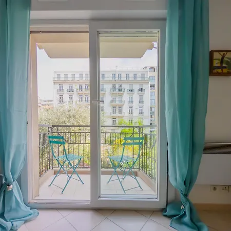 Le Soleil D'or 4 Pers Parking Wifi Apartment